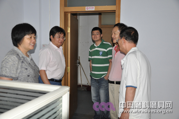 中国机床工具工业协会毛予锋副秘书长一行莅临中国磨料磨具网指导工作
