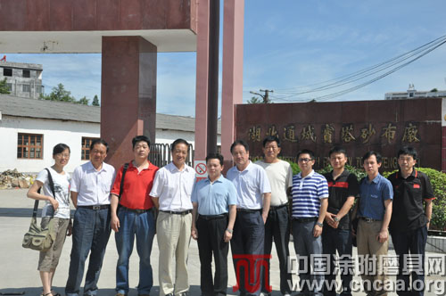 洪水无情 人有大爱——中国涂附磨具分会组团慰问通城受灾企业纪实