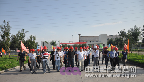 2011新疆绿碳化硅高峰论坛工厂考察之二