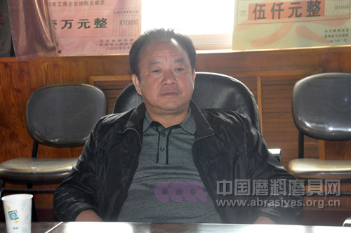 中國(guó)磨料磨具網(wǎng)走進(jìn)林州市電力炭素有限公司