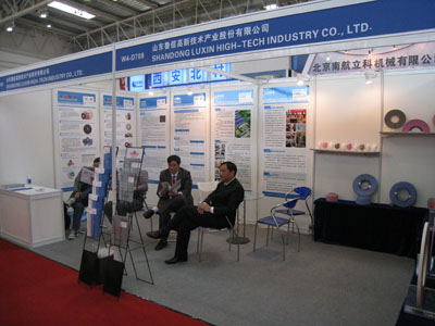 国内磨料磨具企业参展CIMT2009热度不减