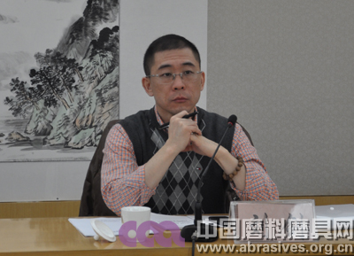 《碳化硅产品出口质量安全手册》评审鉴定会在郑州举行