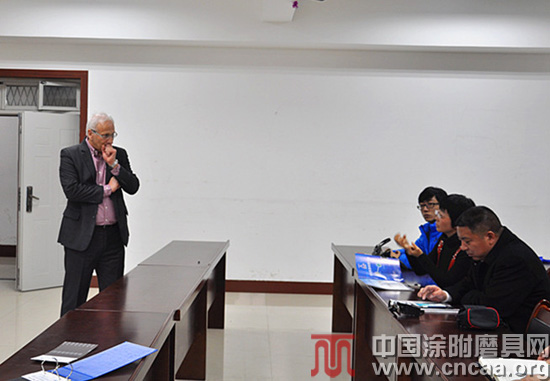 河工大举行涂附磨具技术现状报告会