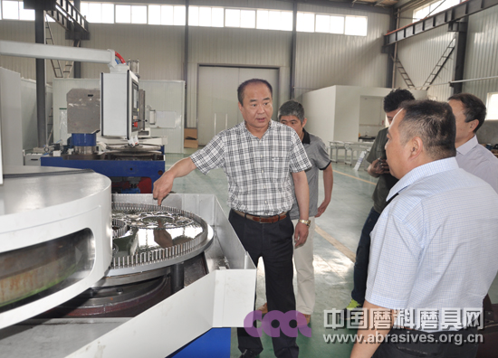 郑州捷利达、河南工业大学、磨料磨具分会签署产学研合作协议