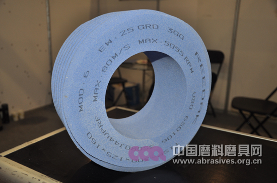 度朔携改进型陶瓷磨料亮相三磨展