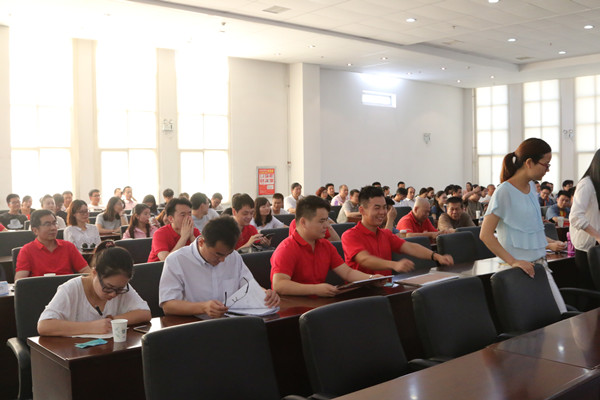 國機精工舉辦“學黨章黨規(guī)、安全生產、企業(yè)管理”知識競賽