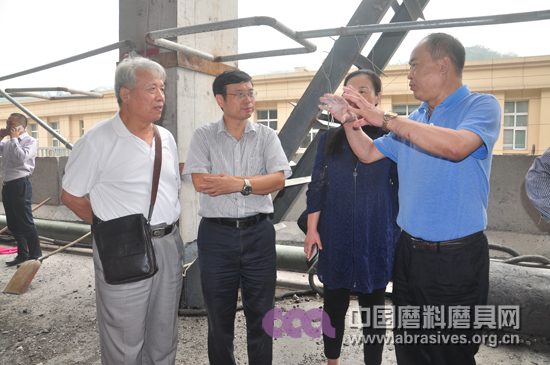 磨料磨具分会秘书长陈鹏一行考察赛特刚玉