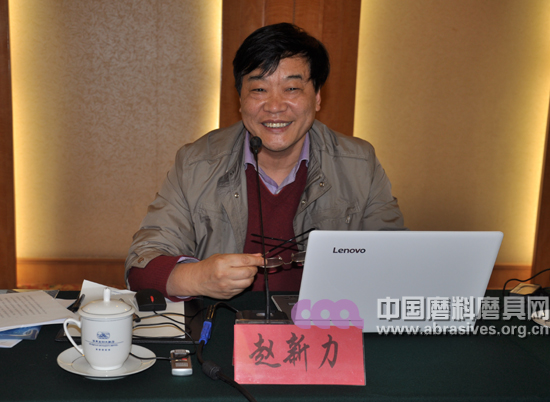 简讯：磨料磨具行业专家委员会六届三次会议在青岛举行