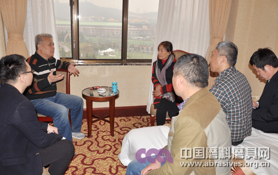 莒南县经信局赵景云副局长一行拜访磨料磨具分会