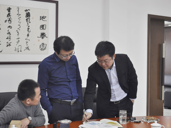 中科院光电研究院王斌博士一行到华晶公司交流指导
