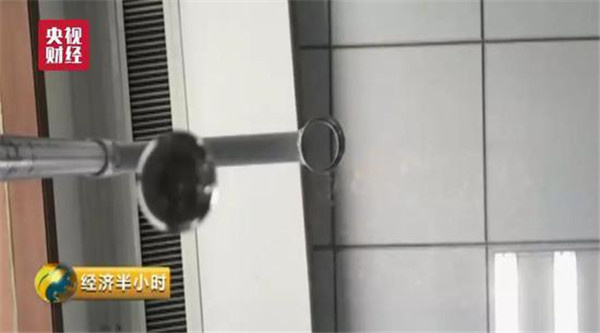 中国造出“超薄玻璃”：厚度堪比A4纸 轿车撞不碎