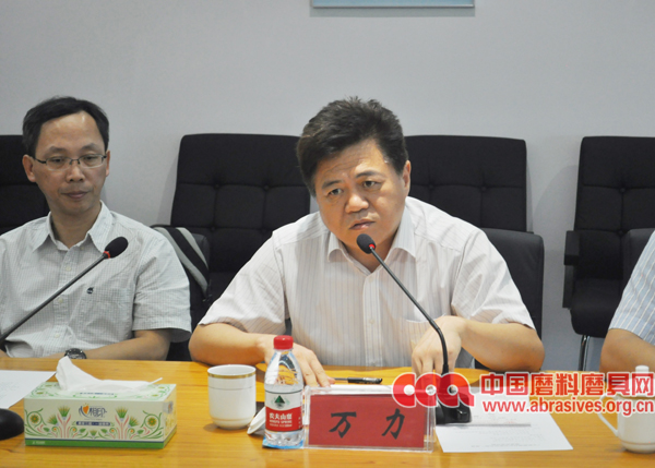 中国地质大学（北京）等单位一行莅临华晶公司调研