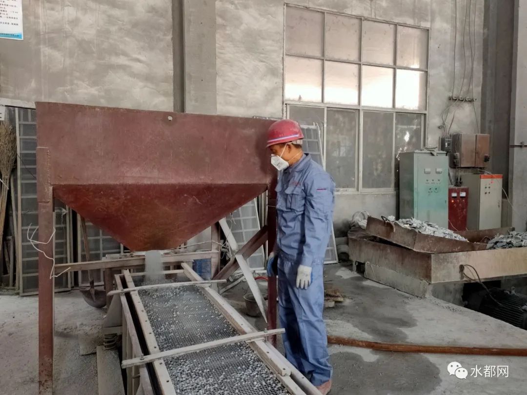 威科磨料五一不打烊，生产满负荷
