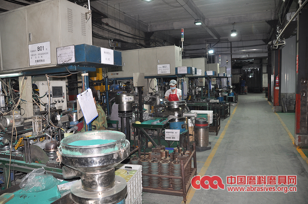 中国磨料磨具网一行走访漯河屠龙