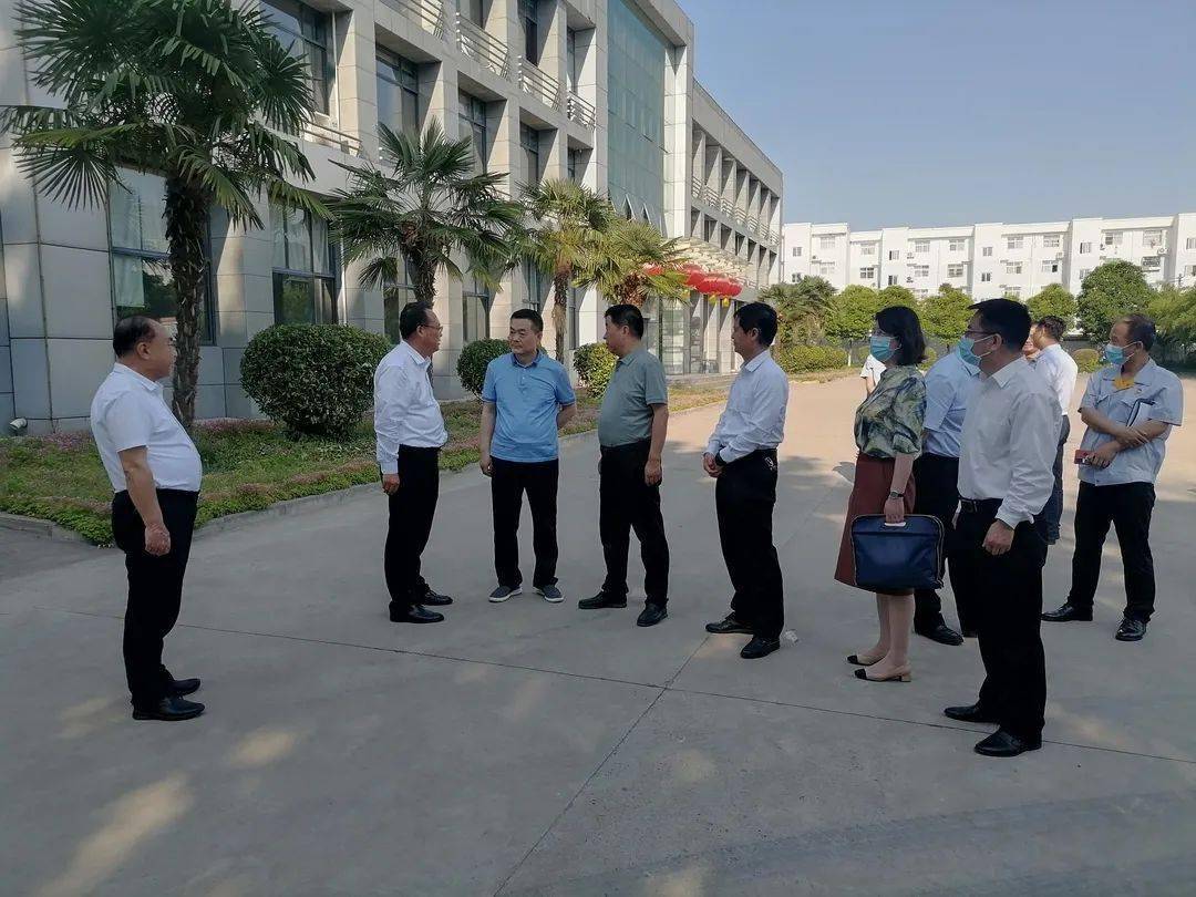 宝鸡市政协来凤调研数控机床产业发展情况 