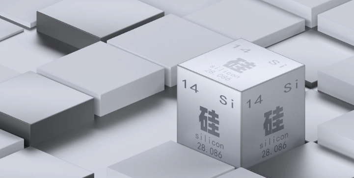 光伏再“伸腰”，硅价也疯狂？