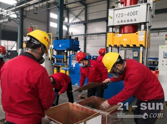 L1型钢轨打磨砂轮扬帆出海，助力巴西铁路工程建设