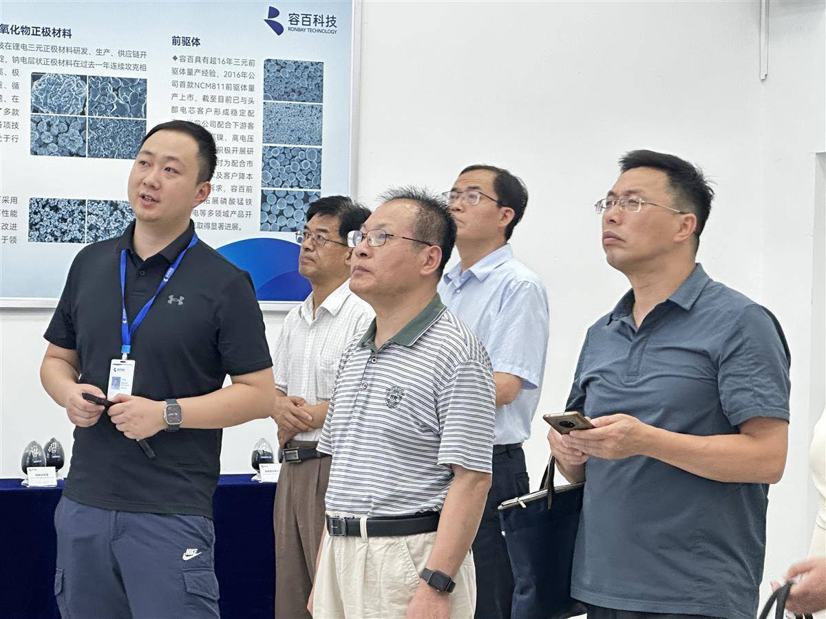 2023年社科专家市县行活动开启！首场聚焦助推鄂州自由贸易港建设