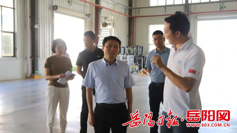城陵矶新港区：钱丹青率队调研园区“数字企业”和外资企业