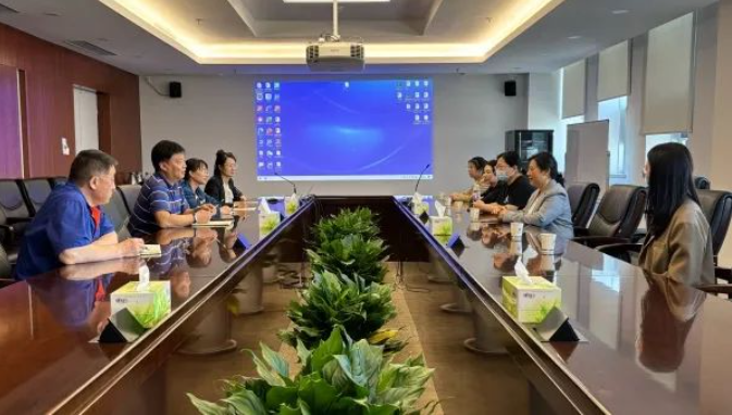 郑州市档案馆赴白鸽磨具磨料有限公司开展调研