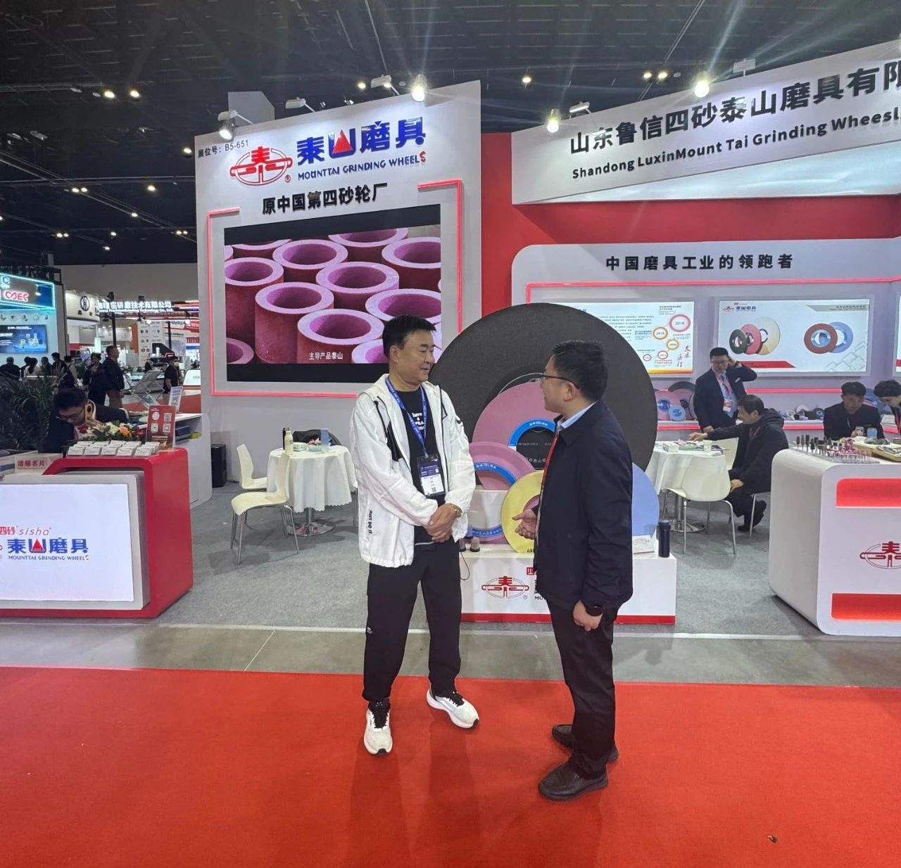 CIMT2025盛大开幕—陈鹏秘书长走访磨料磨具部分参展企业